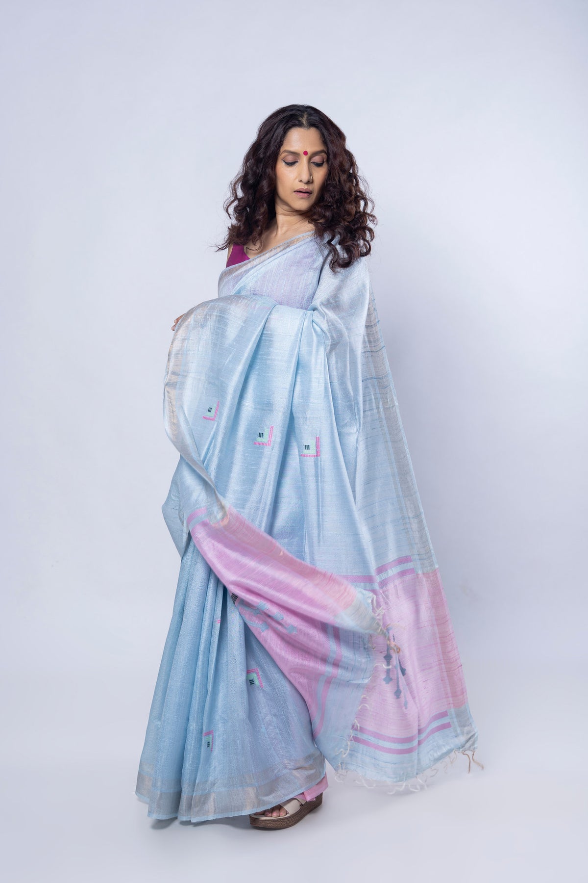 Neela Aasman